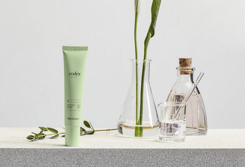 The Best Skincare Ingredients For Dry Skin